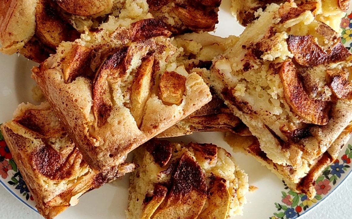 Norwegian Apple Cake